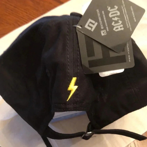 AC/DC High Voltage Distressed Hat Retro - Picture 3 of 6